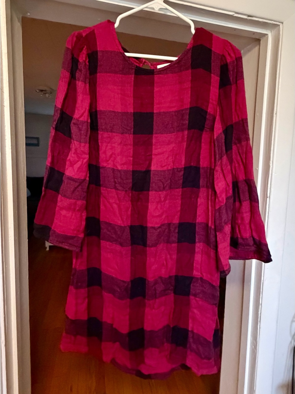 Anthropologie Cloth & Stone Berry and Black Plaid Tunic